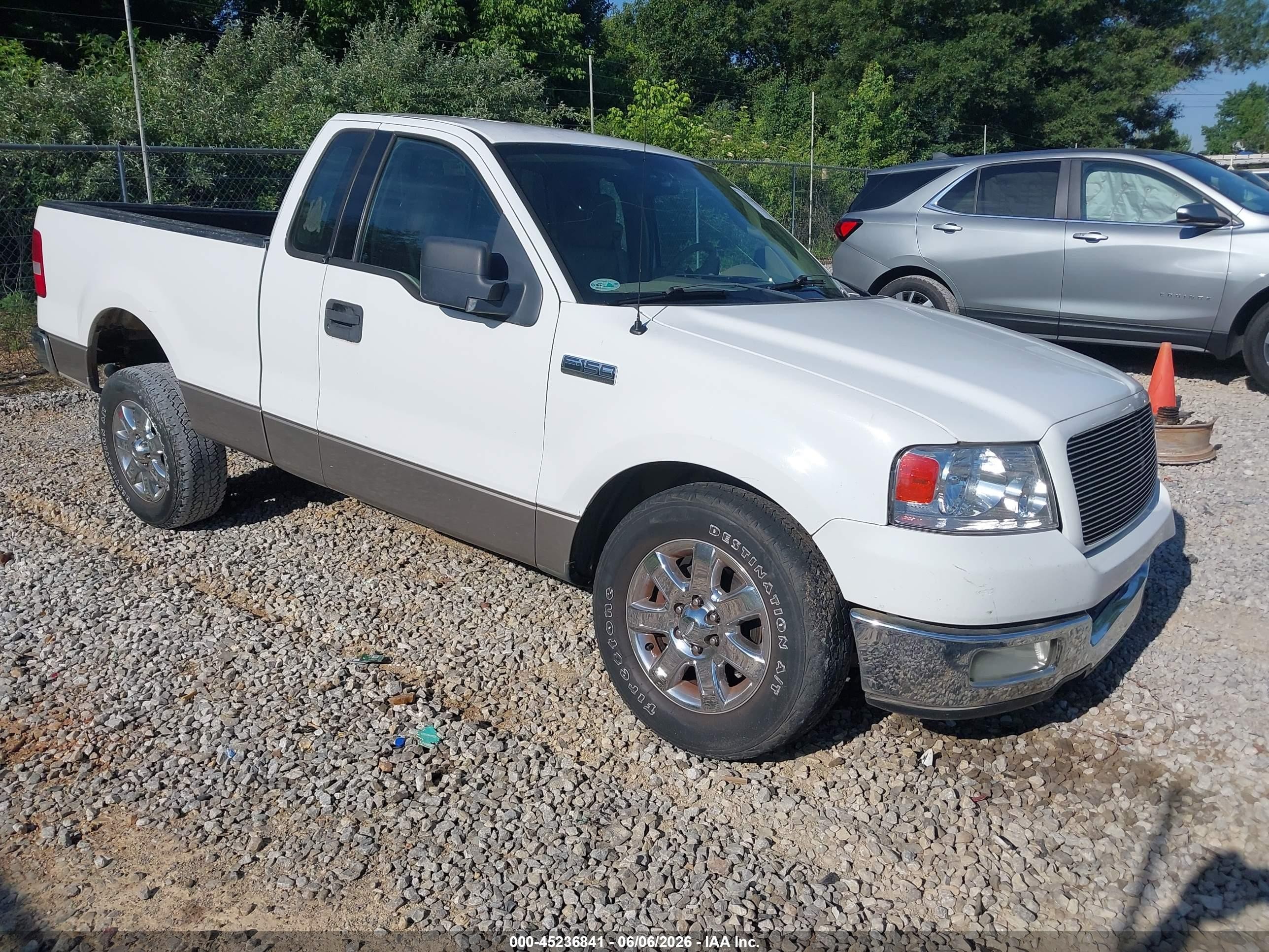 2004 Ford F-150 Stx/xl/xlt White vin: 1FTRF12WX4NC64574