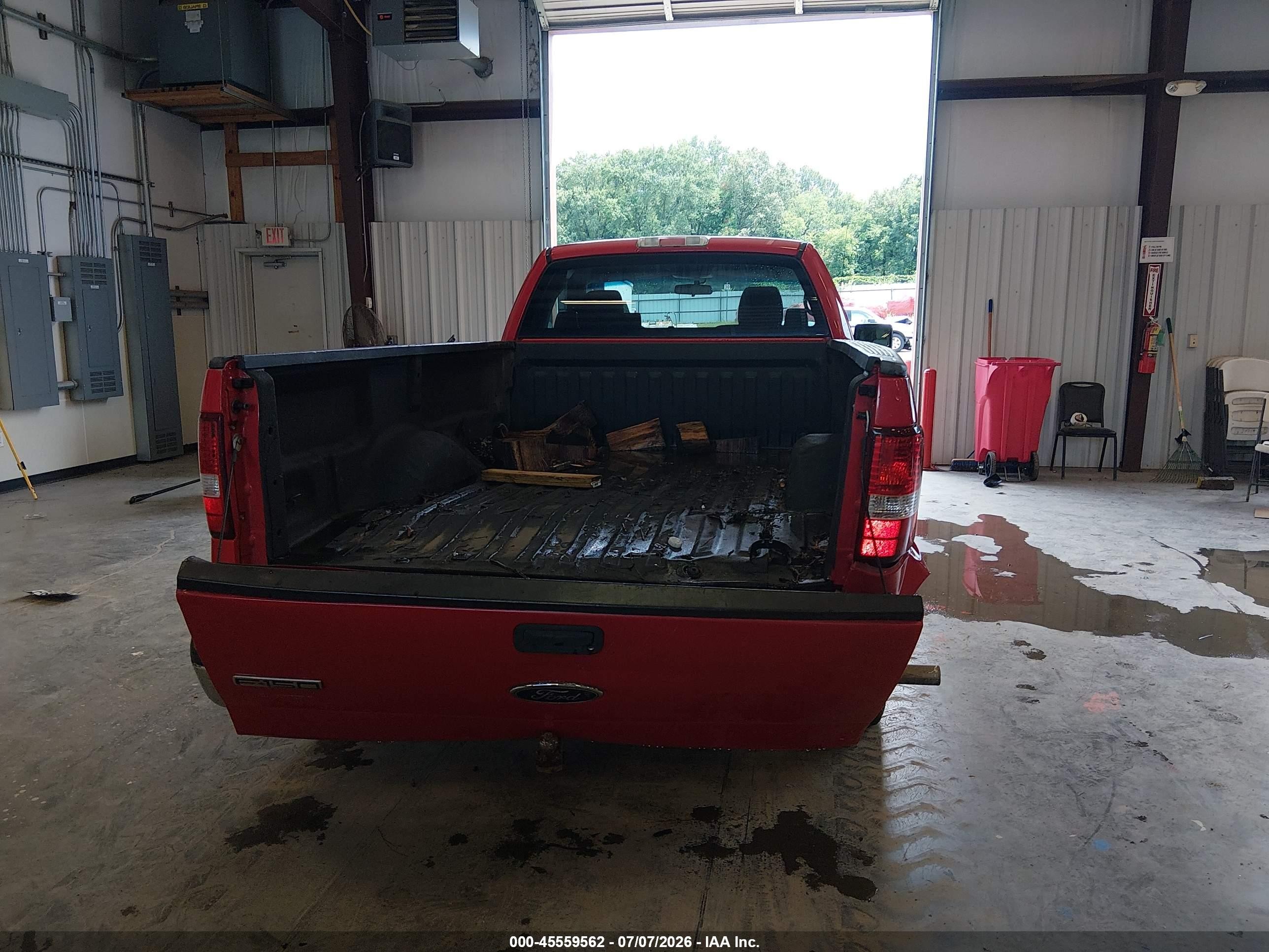 2005 Ford F-150 Stx/xl/xlt Red vin: 1FTRF12WX5NA92113