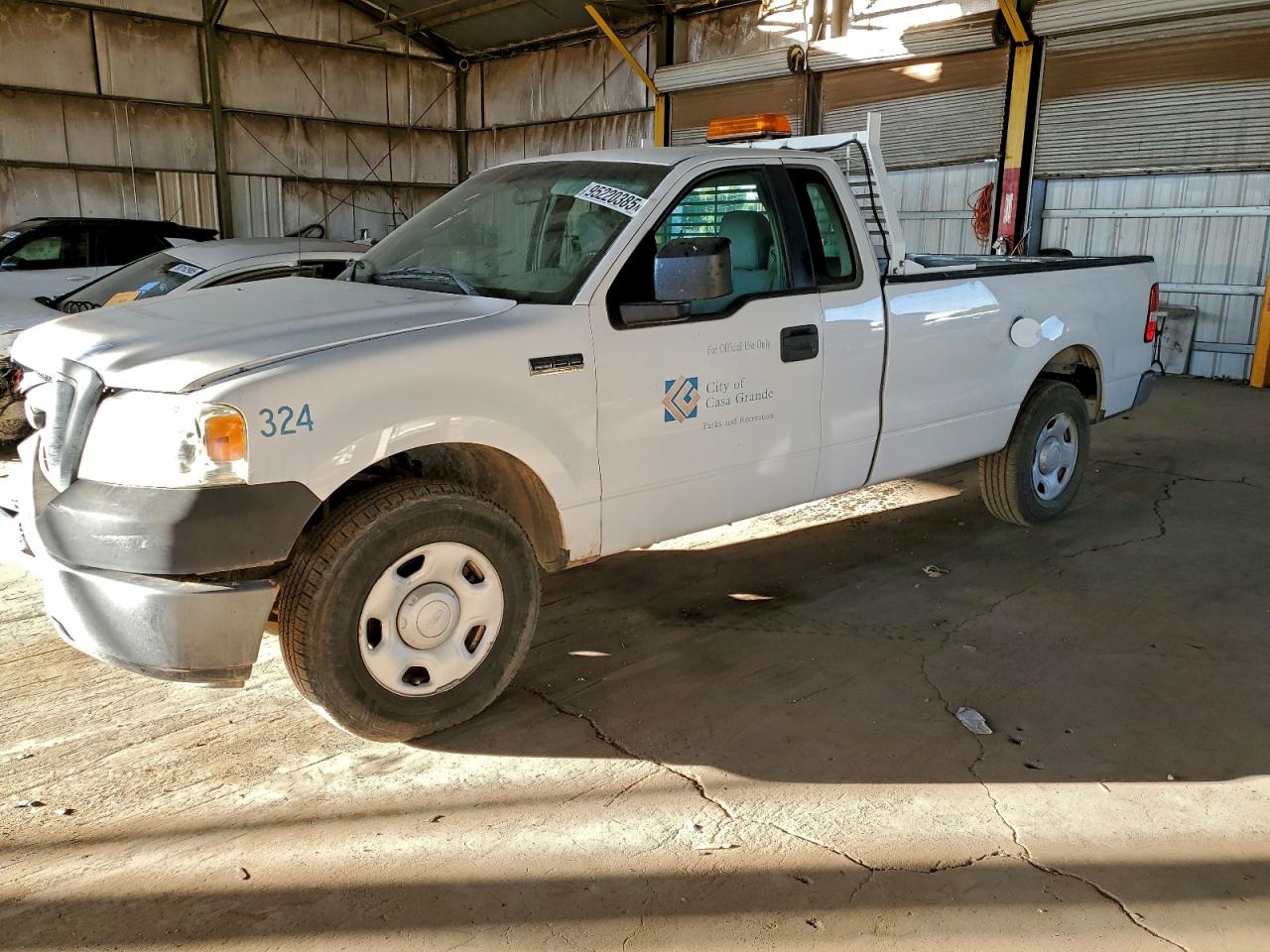 2006 Ford F150 White vin: 1FTRF12WX6KB90884