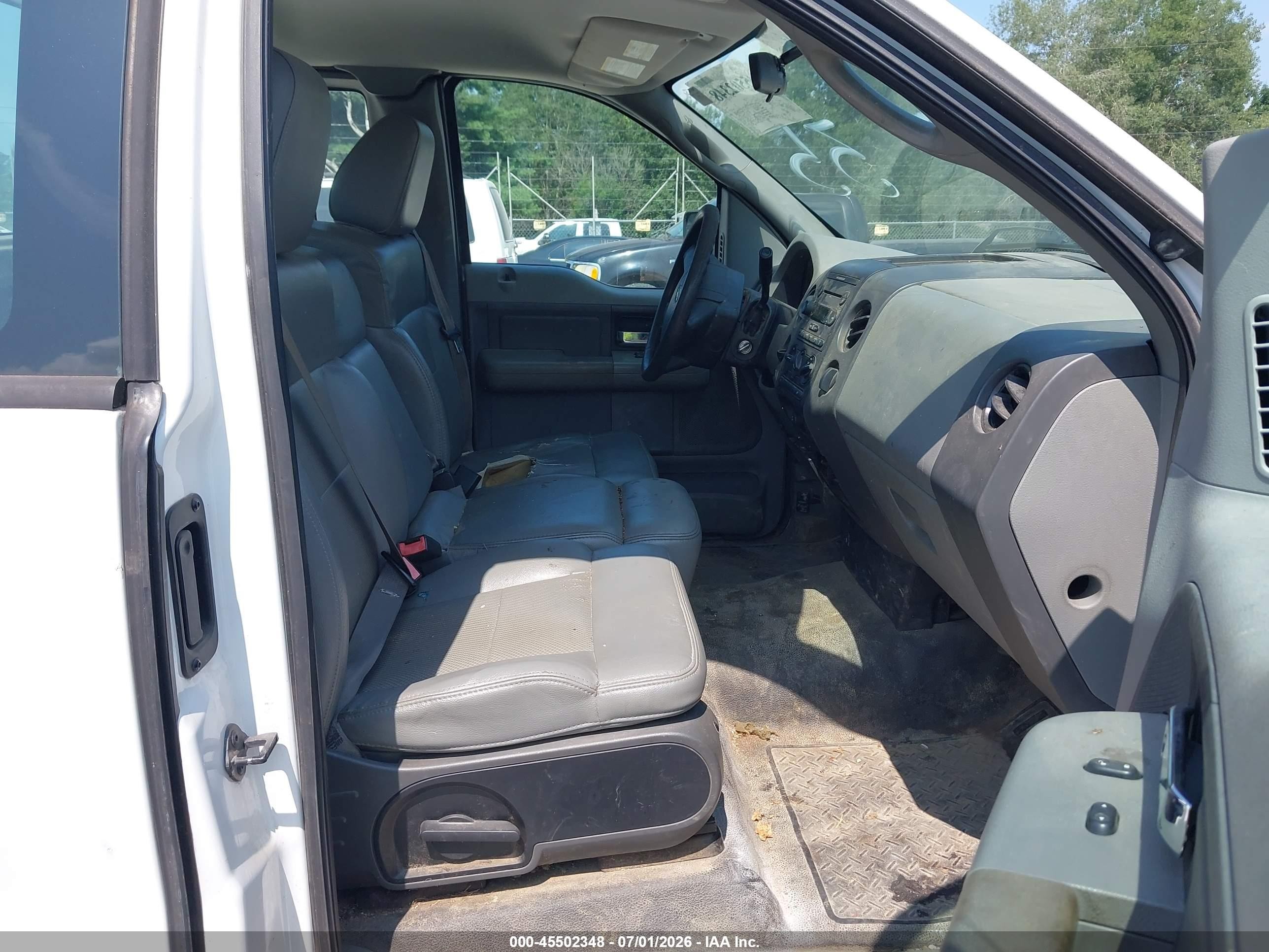 2007 Ford F-150 Stx/xl/xlt Белый vin: 1FTRF12WX7NA46767