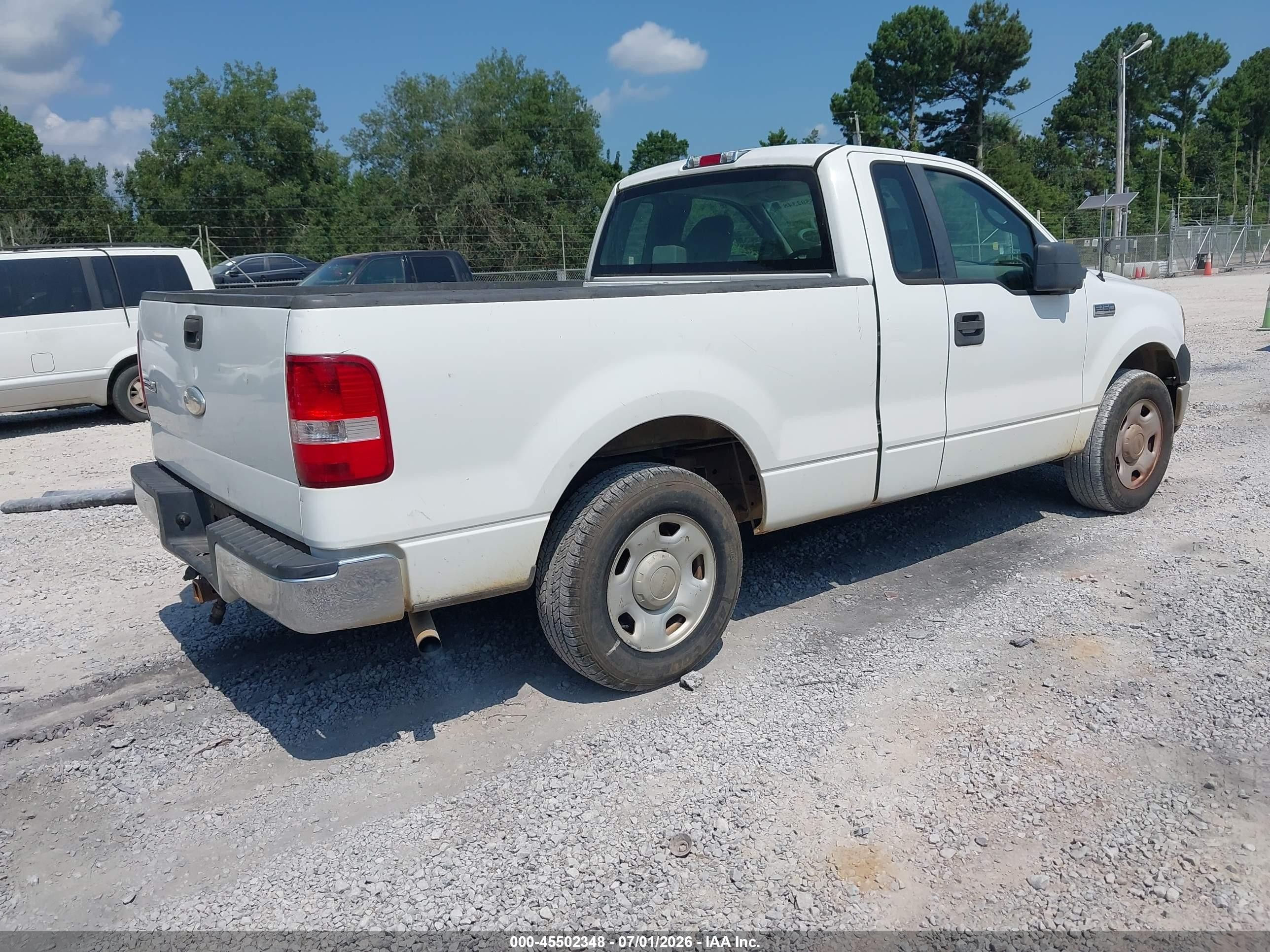 2007 Ford F-150 Stx/xl/xlt Белый vin: 1FTRF12WX7NA46767