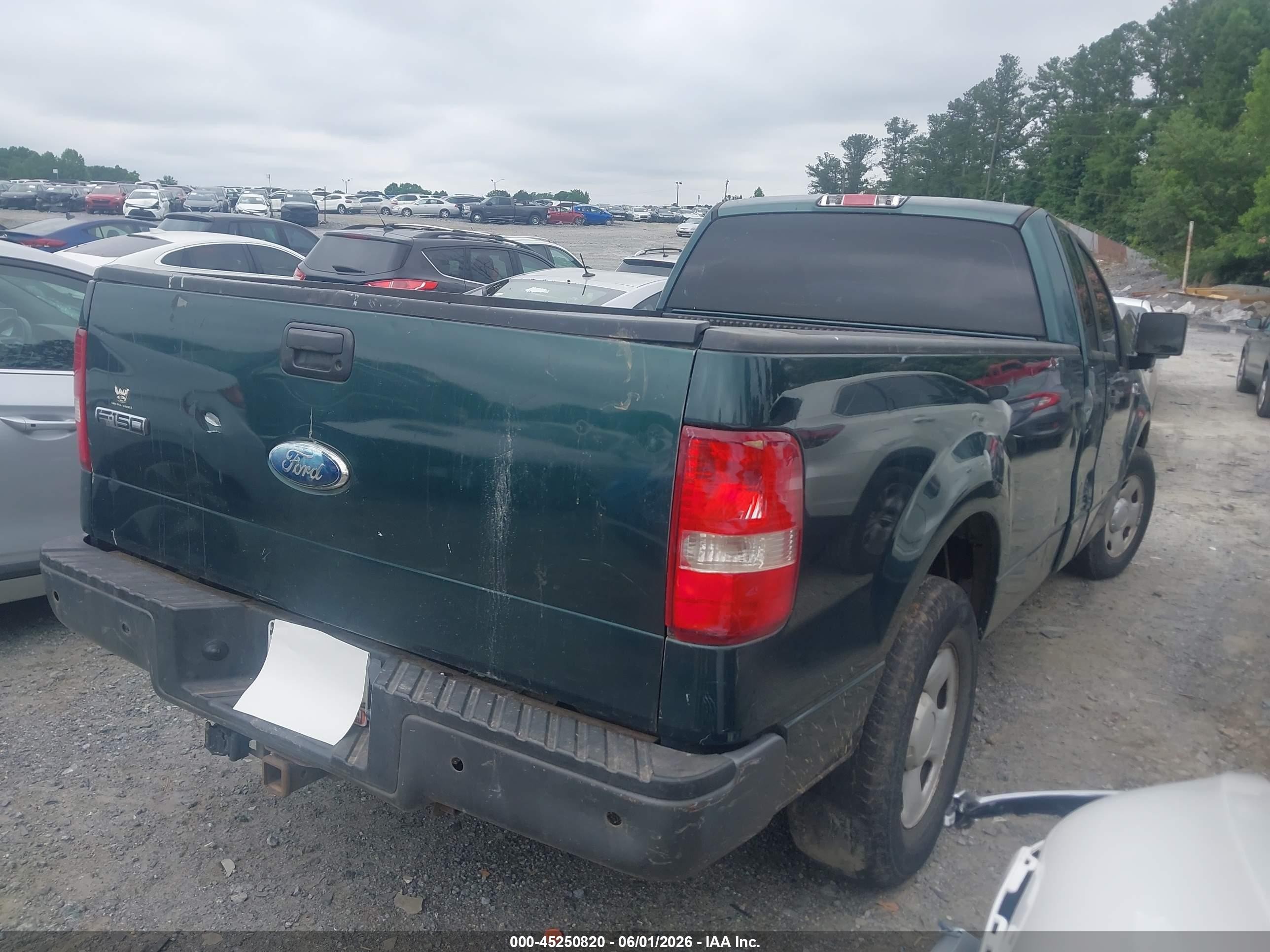 2008 Ford F-150 Xl Green vin: 1FTRF12WX8KE23858