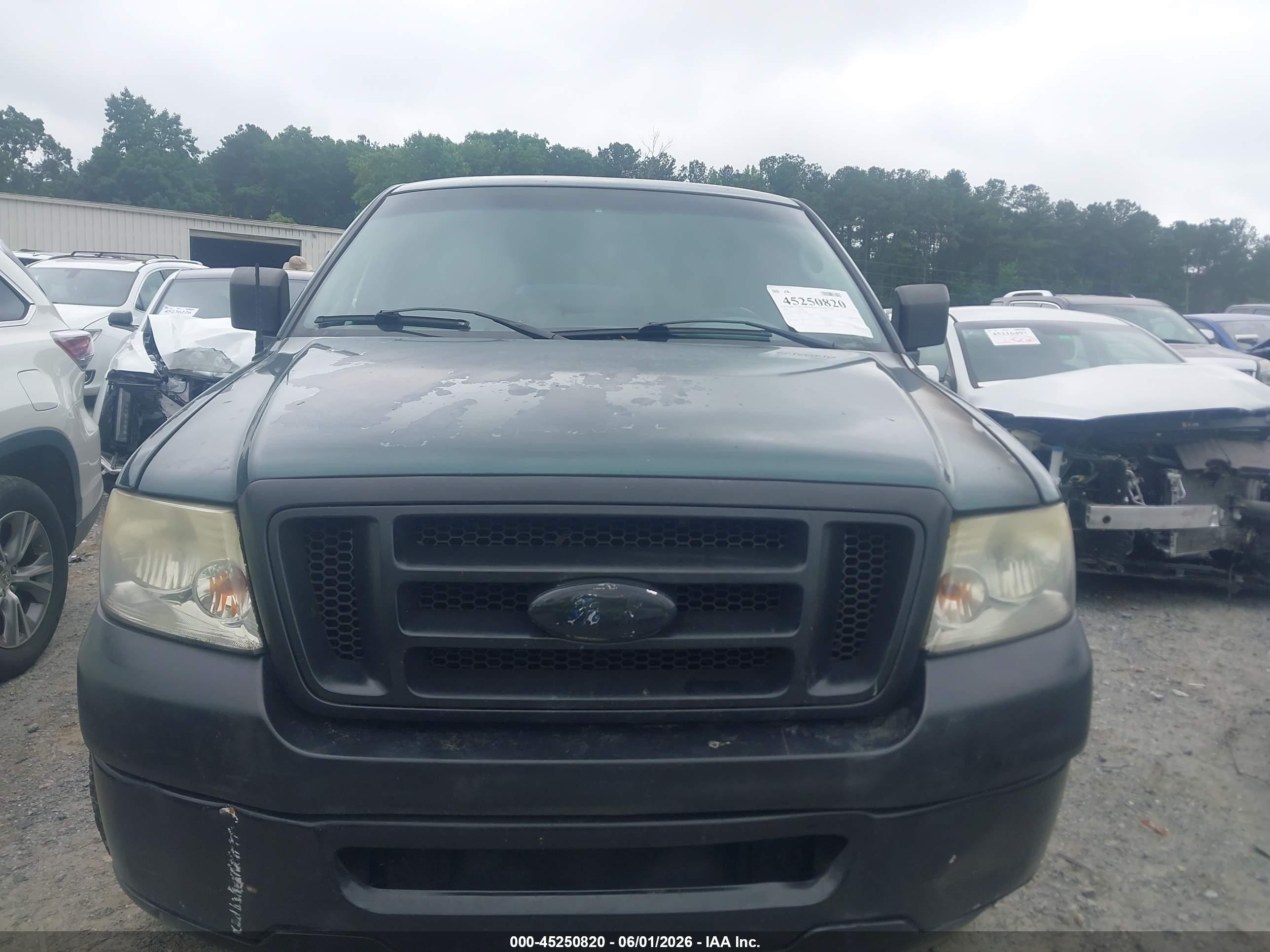 2008 Ford F-150 Xl Green vin: 1FTRF12WX8KE23858