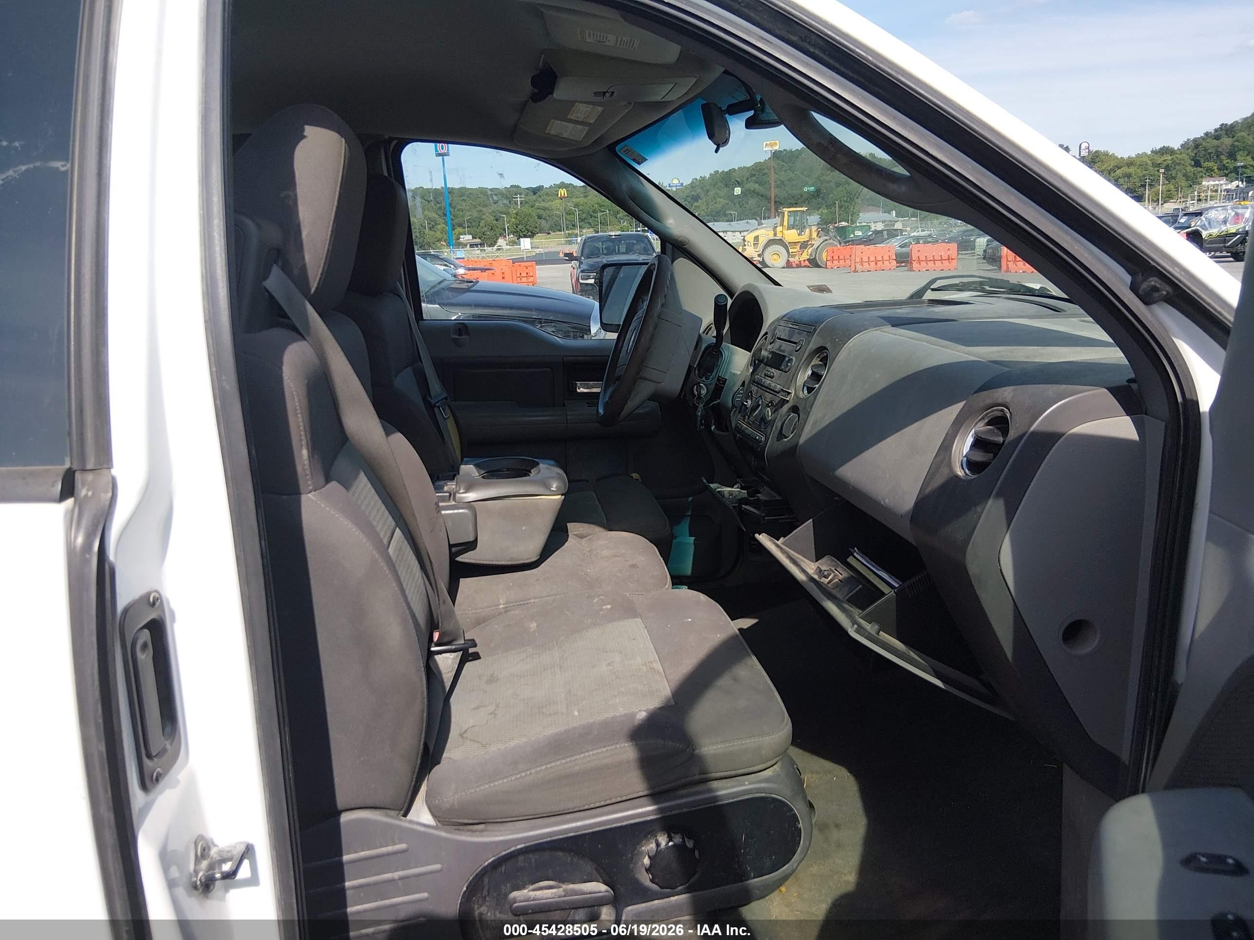 2004 Ford F-150 Fx4/xl/xlt White vin: 1FTRF14514NA86560