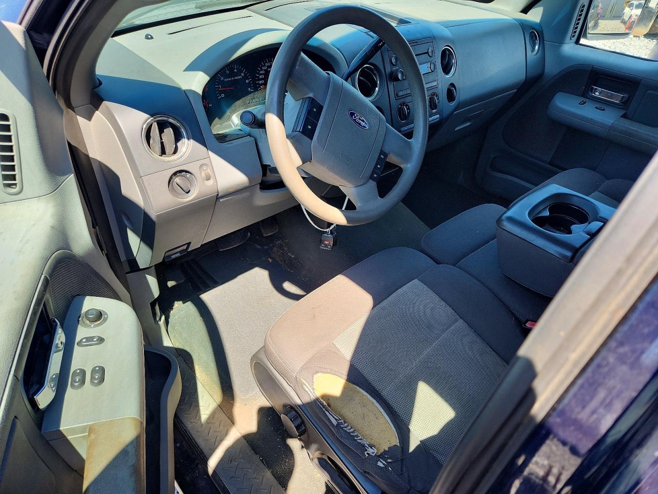 2006 Ford F-150 Blue vin: 1FTRF14536KB42650