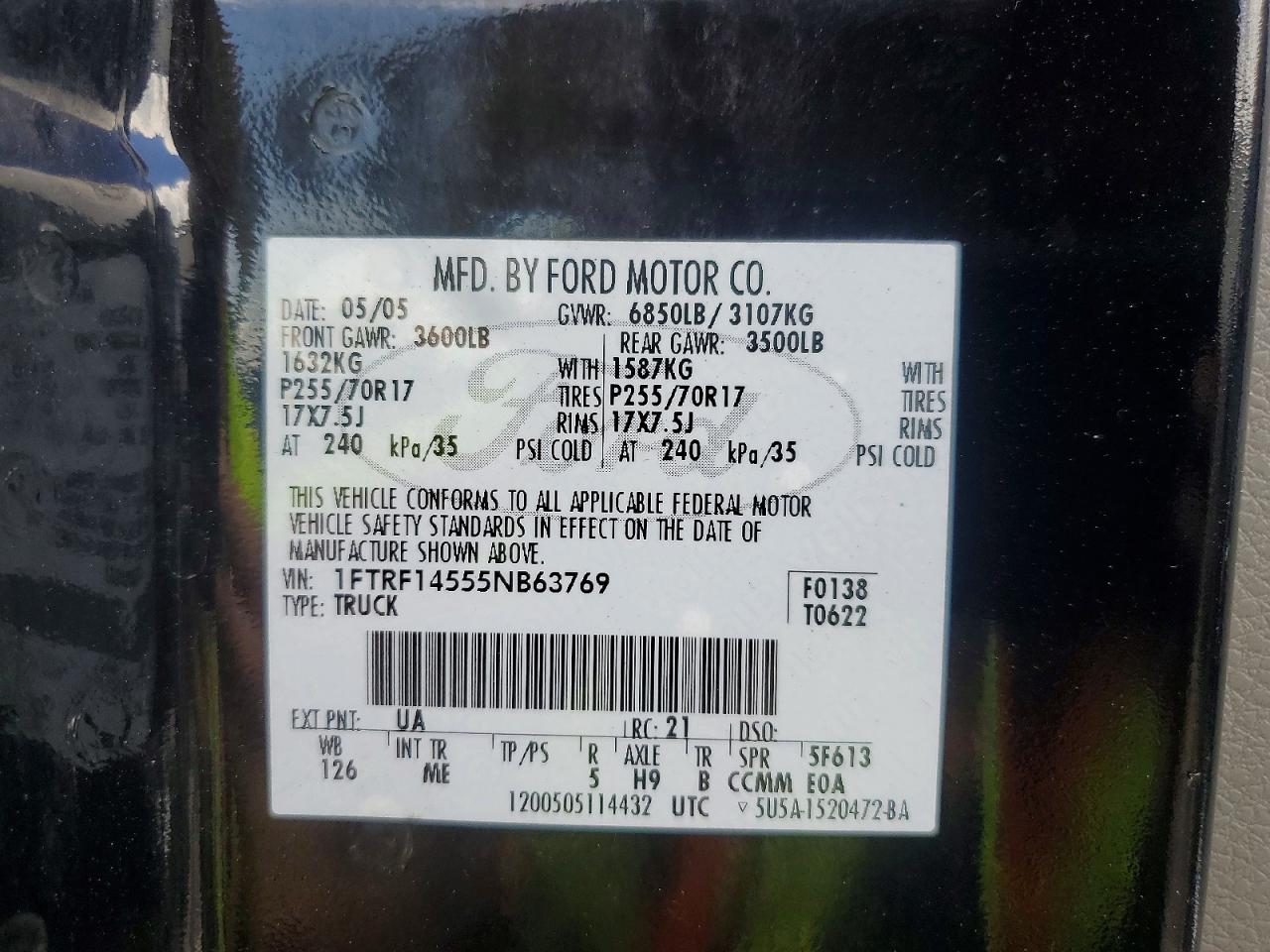 2005 Ford F150 Black vin: 1FTRF14555NB63769