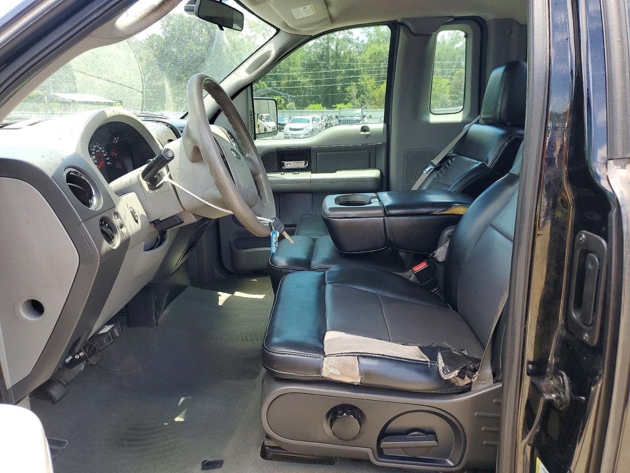 2005 Ford F150 Black vin: 1FTRF14555NB63769