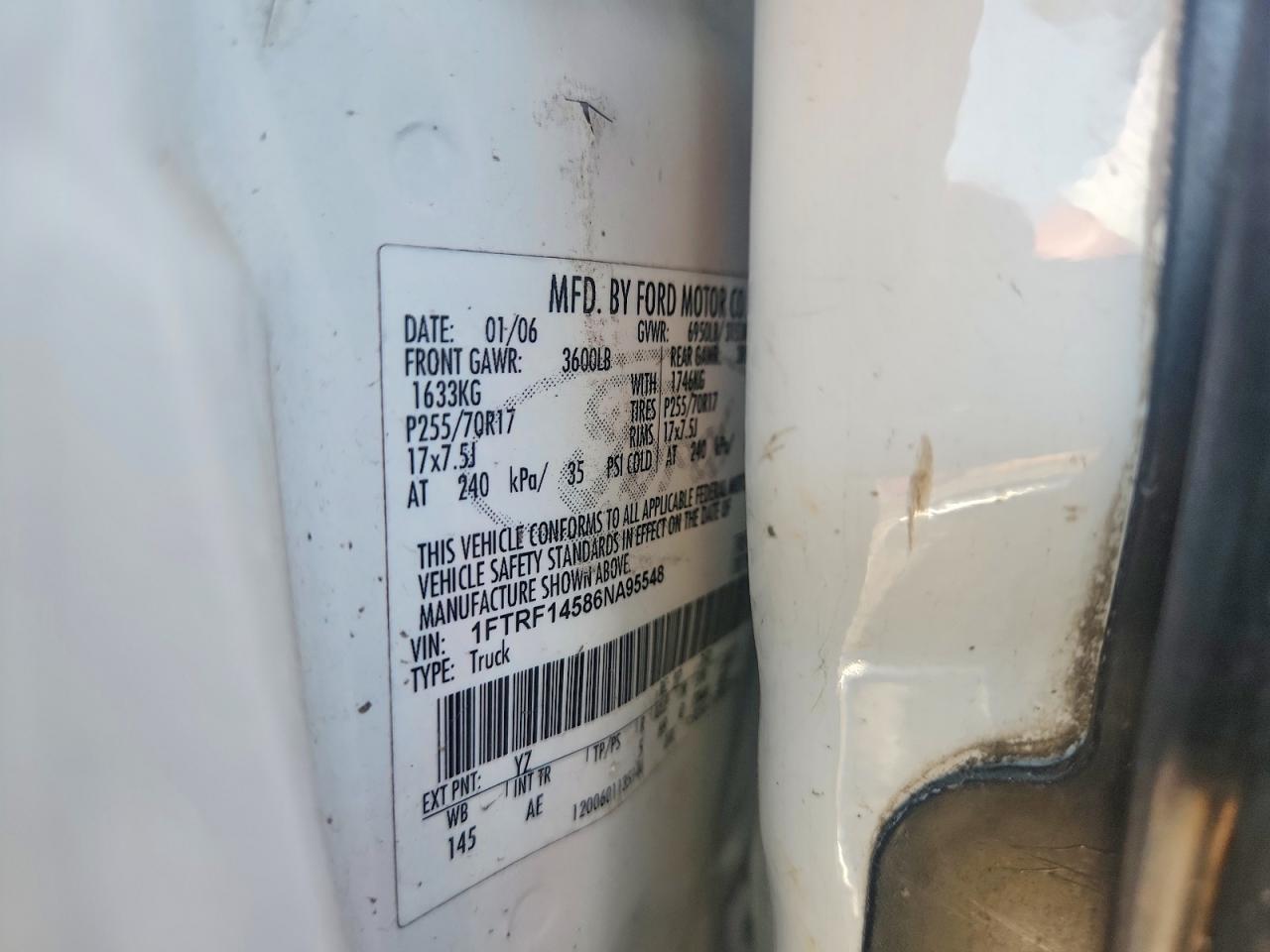 2006 Ford F150 Белый vin: 1FTRF14586NA95548
