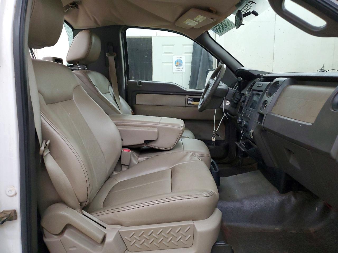 2009 Ford F150 White vin: 1FTRF14869KB30653