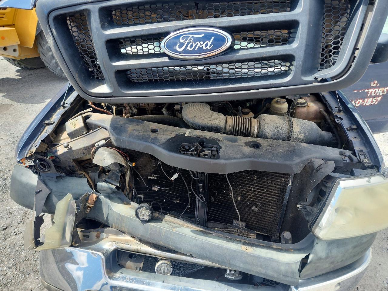 2005 Ford F150 Blue vin: 1FTRF14W05NA21709