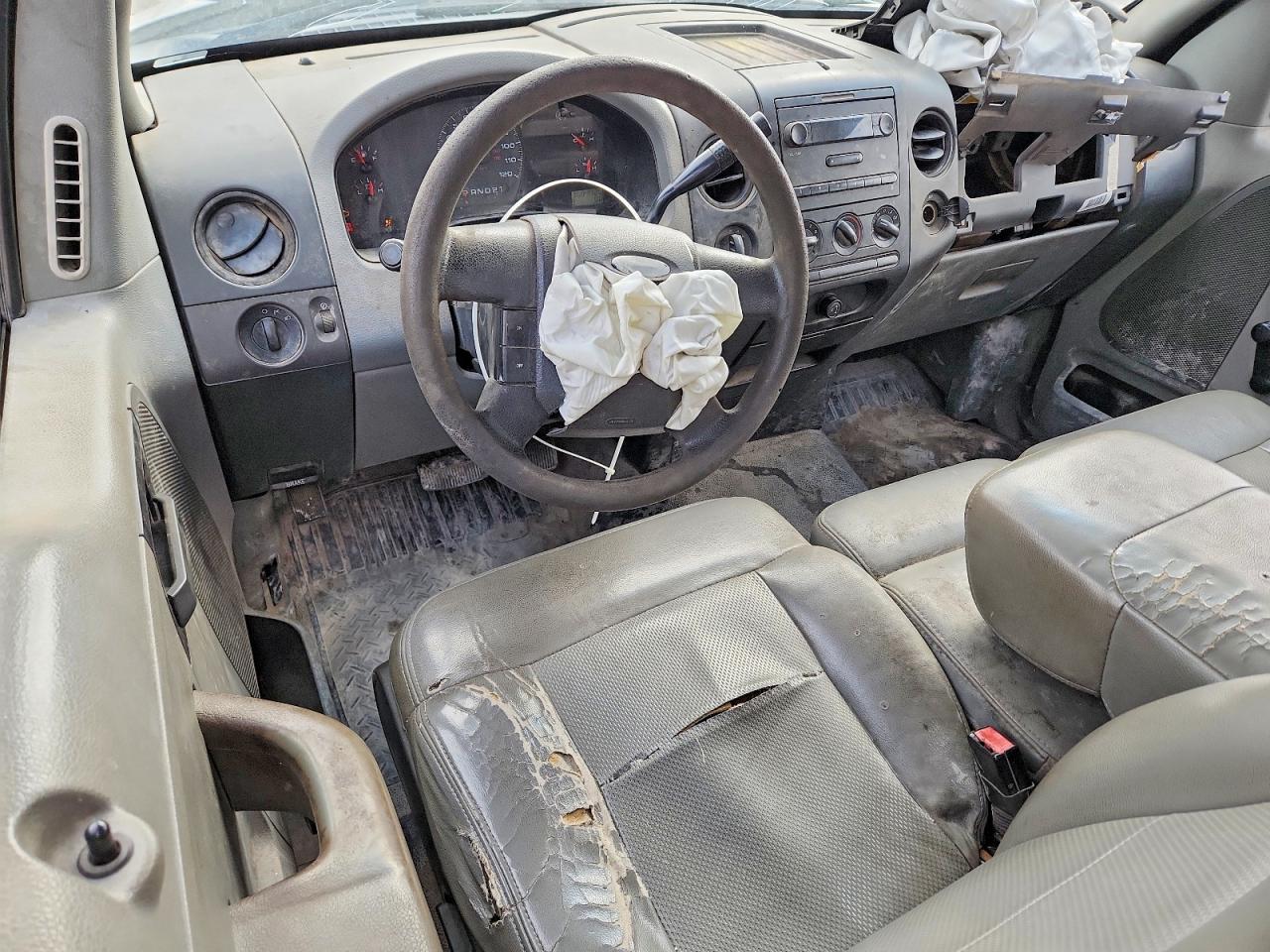 2007 Ford F150 White vin: 1FTRF14W07KA94860