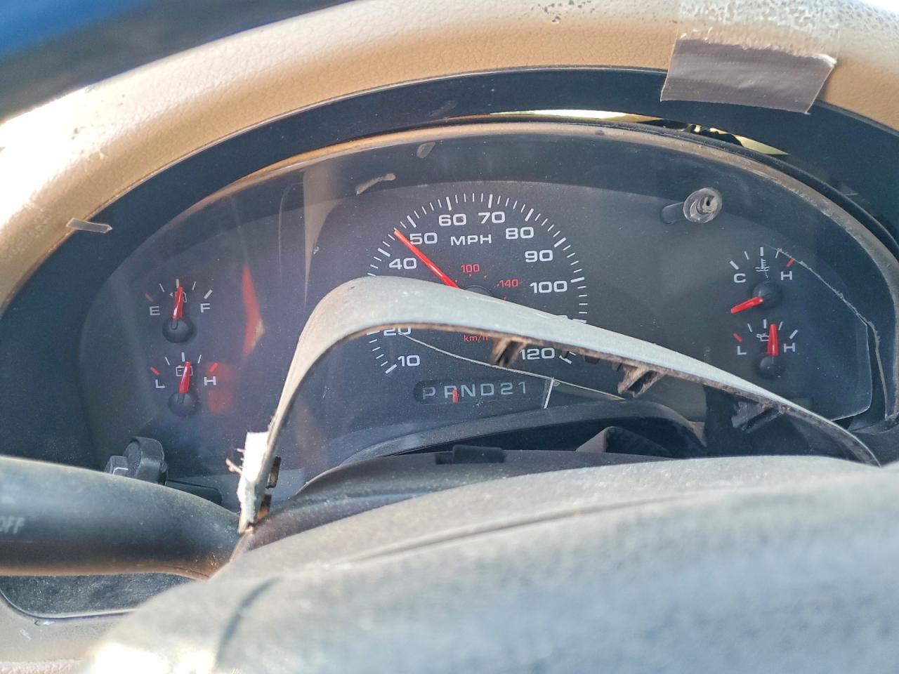 2004 Ford F150 White vin: 1FTRF14W14NB88918