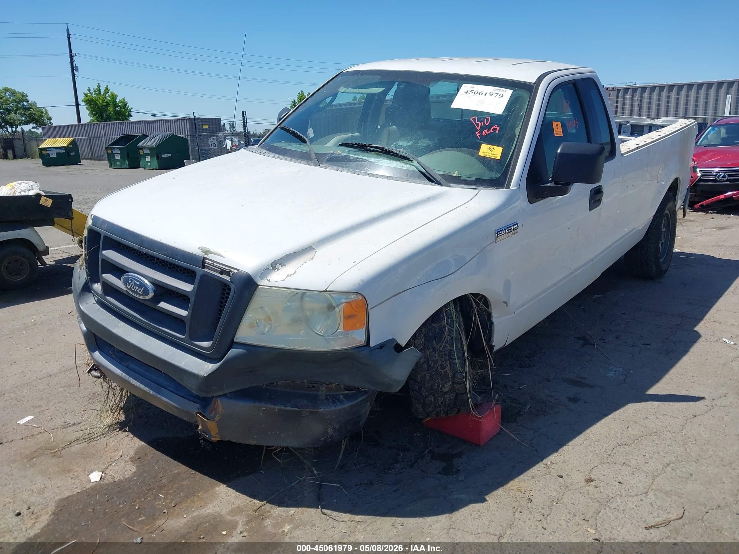 2005 Ford F-150 Stx/xl/xlt Белый vin: 1FTRF14W15NA42682