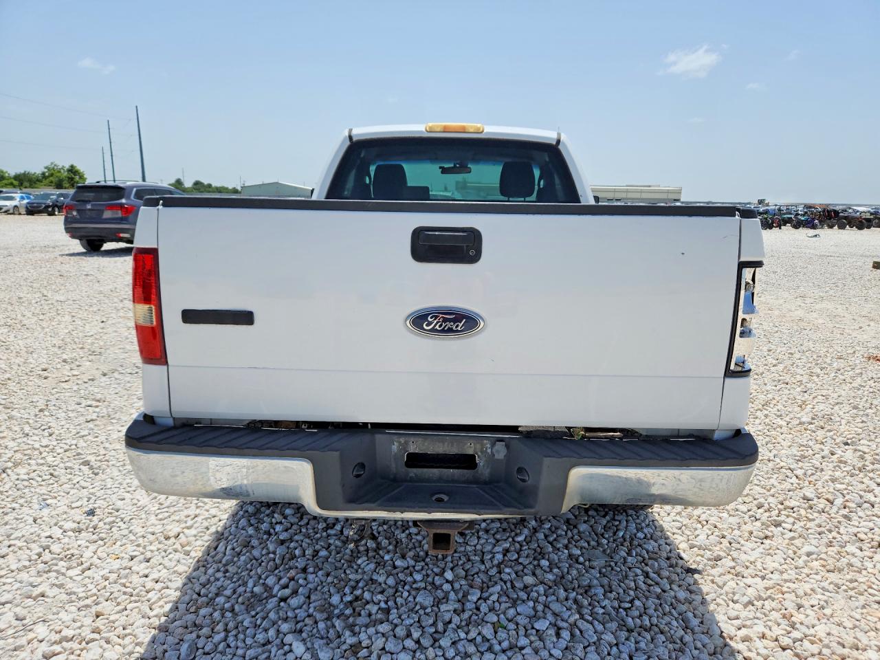 2005 Ford F150 White vin: 1FTRF14W15NB41373