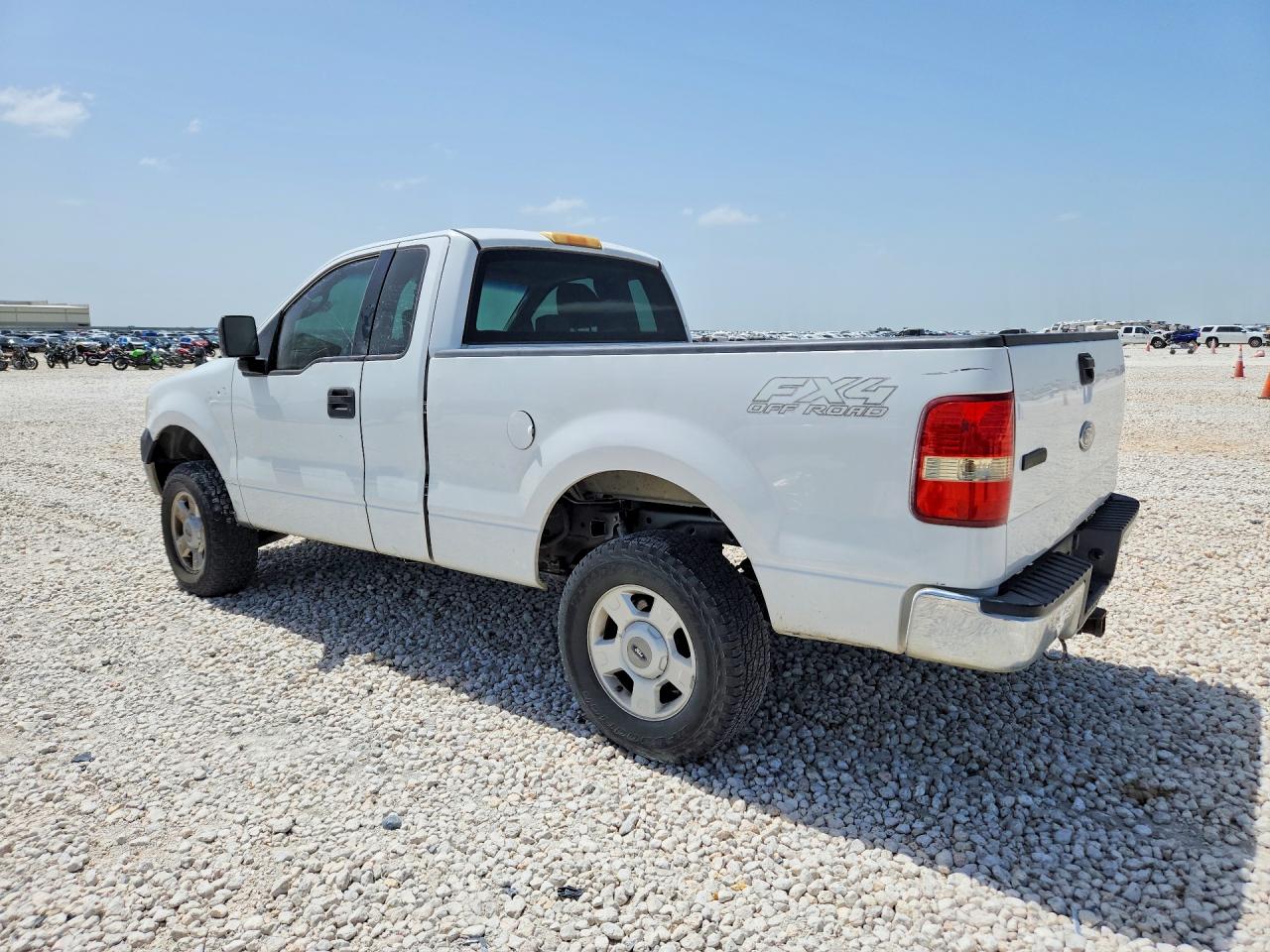 2005 Ford F150 White vin: 1FTRF14W15NB41373