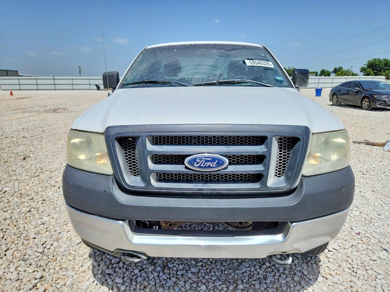 2005 Ford F150 White vin: 1FTRF14W15NB41373