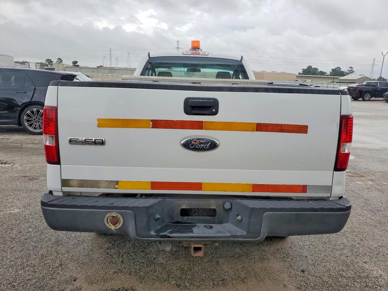 2007 Ford F150 Xl Белый vin: 1FTRF14W37NA86623