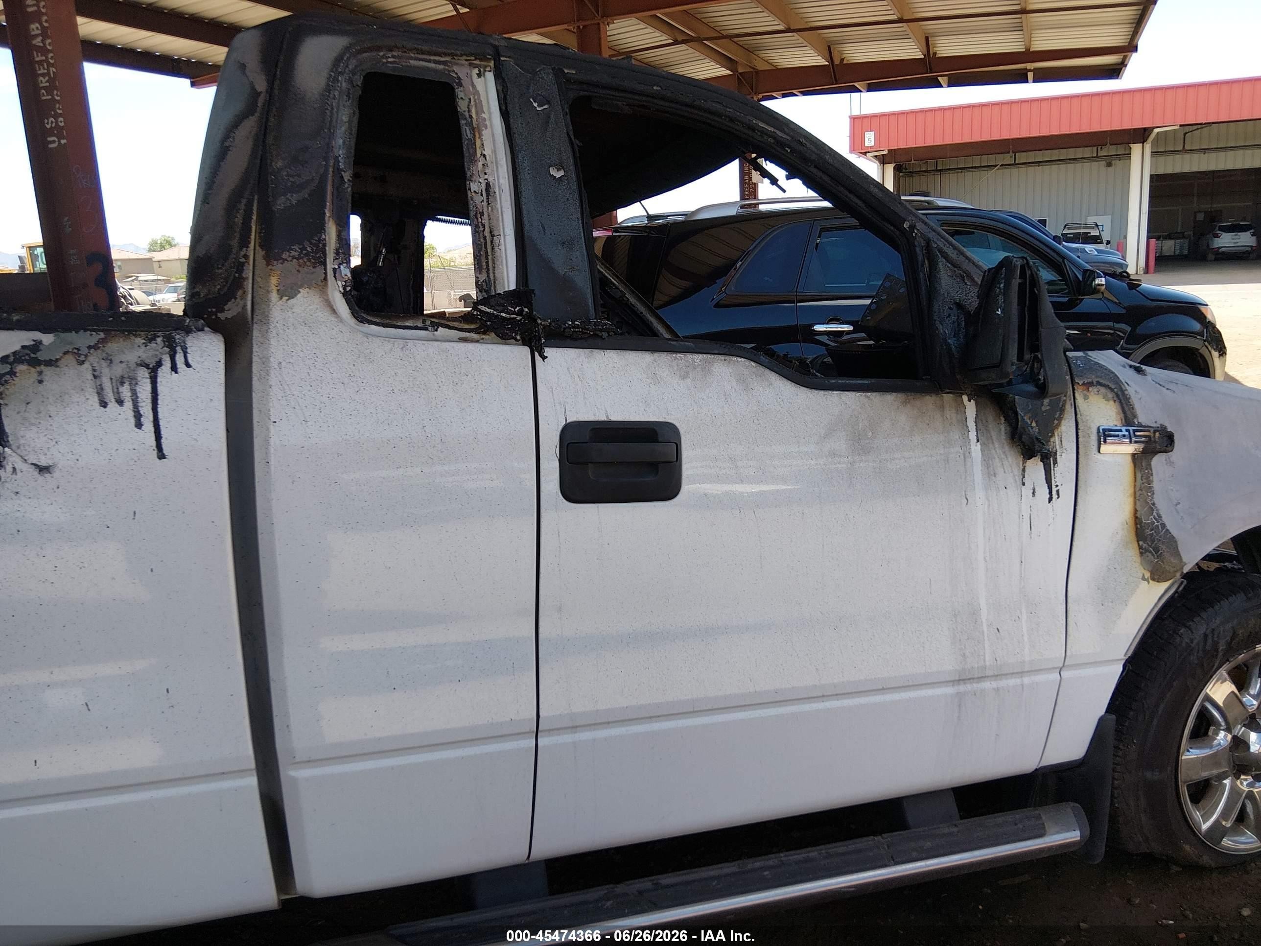 2008 Ford F-150 Stx/xl/xlt White vin: 1FTRF14W48KD24207