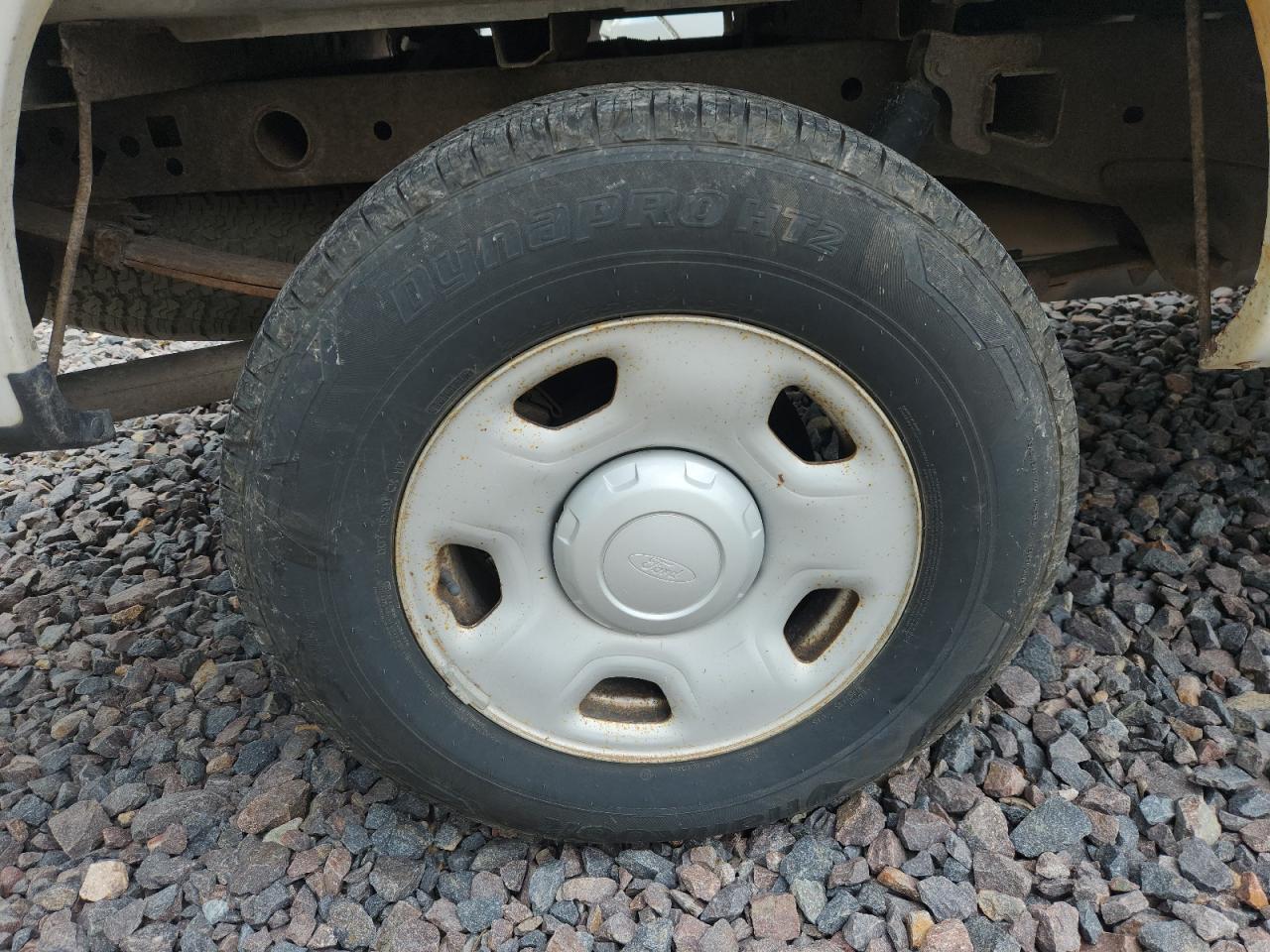 2008 Ford F150 White vin: 1FTRF14W48KE33735 Damage: Right Rear Wheel, Rust, Repair Required