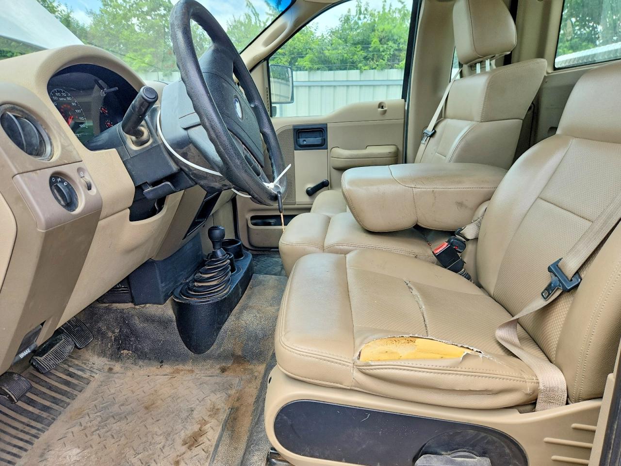 2008 Ford F150 White vin: 1FTRF14W48KE33735