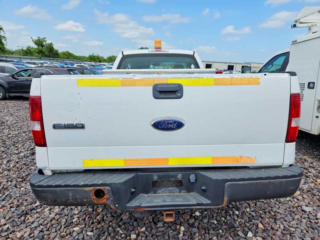 2008 Ford F150 White vin: 1FTRF14W48KE33735
