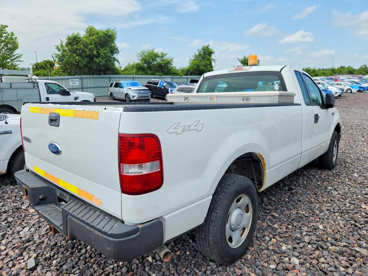 2008 Ford F150 White vin: 1FTRF14W48KE33735