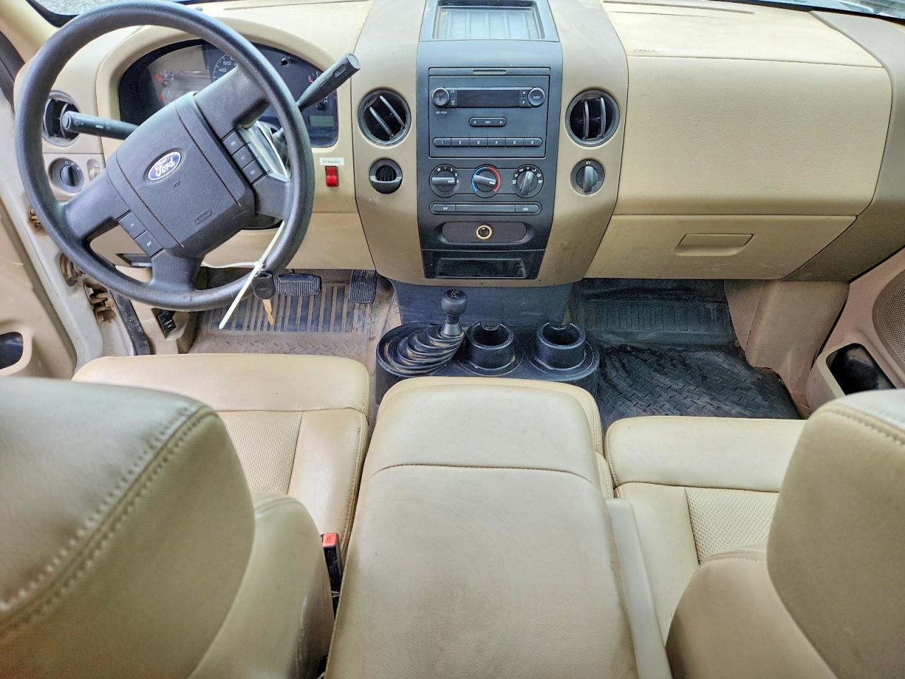 2008 Ford F150 White vin: 1FTRF14W48KE33735