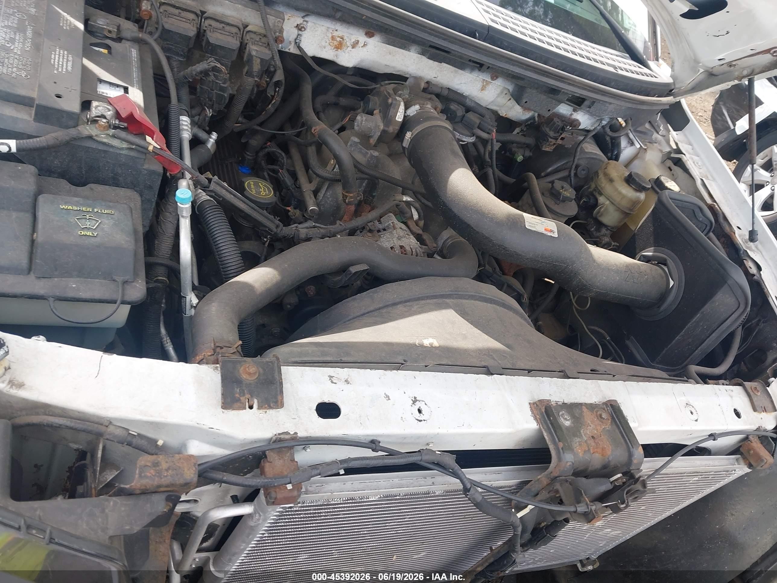 2006 Ford F-150 Stx/xl/xlt Белый vin: 1FTRF14W66NA68776