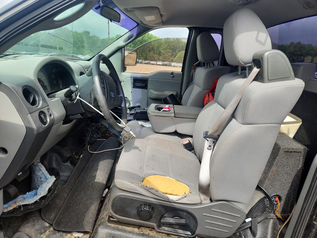 2006 Ford F150 Black vin: 1FTRF14W76NA70925