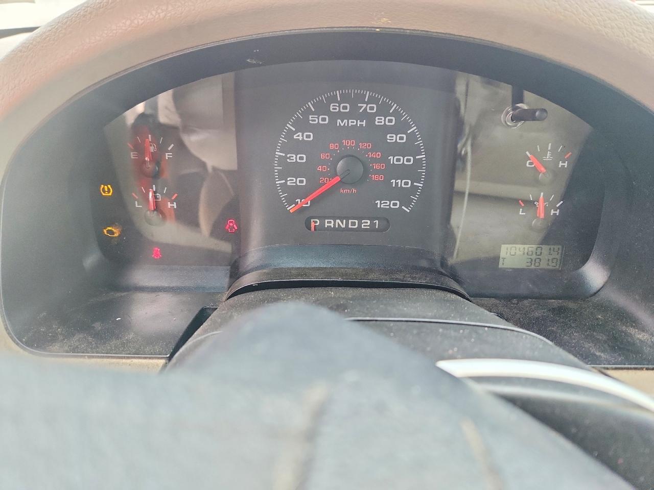 2007 Ford F150 Beige vin: 1FTRF14W87NA83748