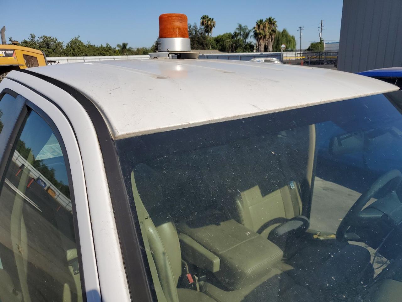 2008 Ford F150 White vin: 1FTRF14W88KE32894 Damage: Roof, Multiple Scratches Heavy, 3