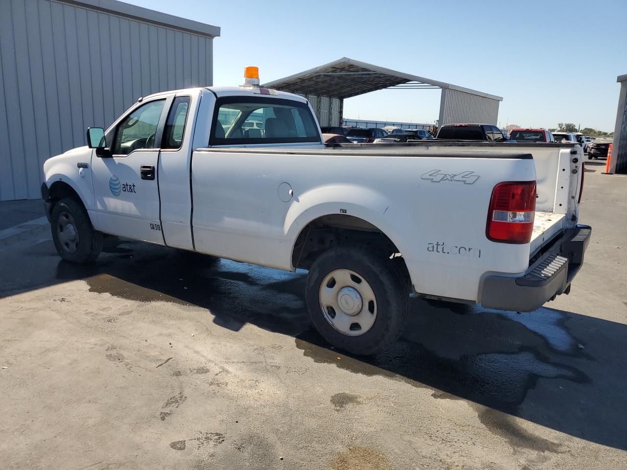 2008 Ford F150 White vin: 1FTRF14W88KE32894 Damage: Left Bed Side, Heavy Scratch, 1 To 2 Inches