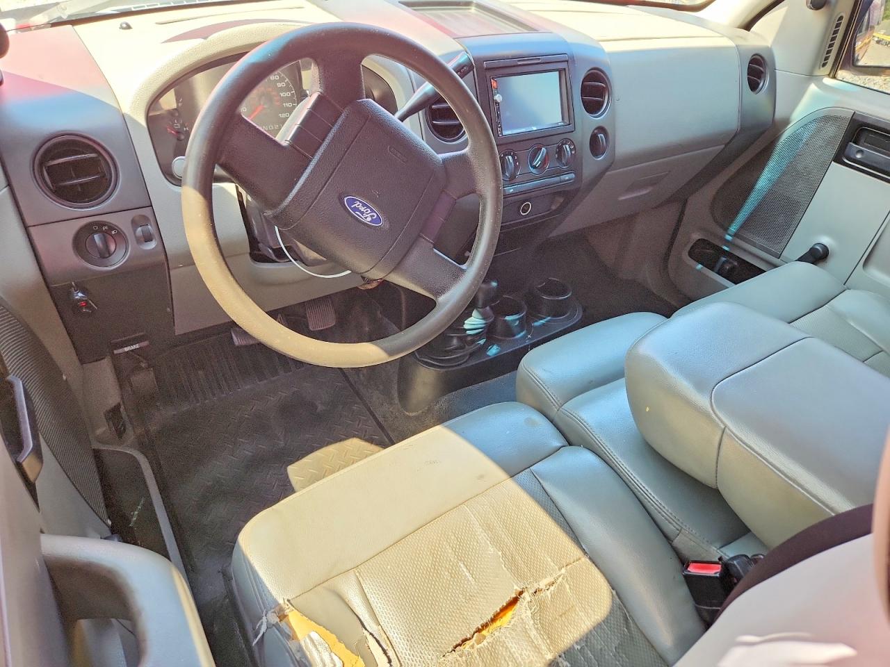 2005 Ford F150 Red vin: 1FTRF14W95NB84598