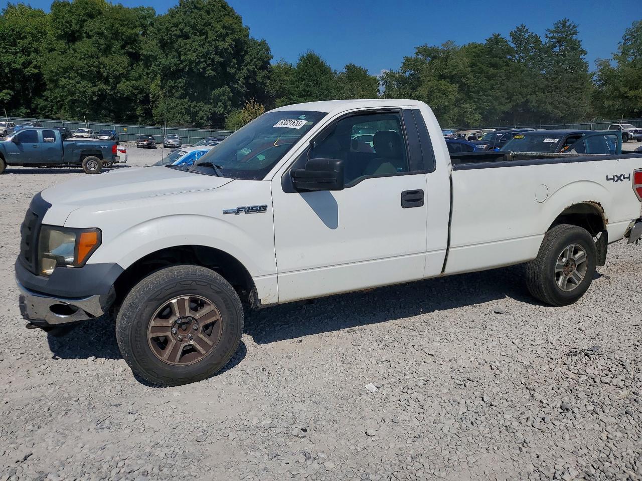 2009 Ford F150 White vin: 1FTRF14W99KC89049