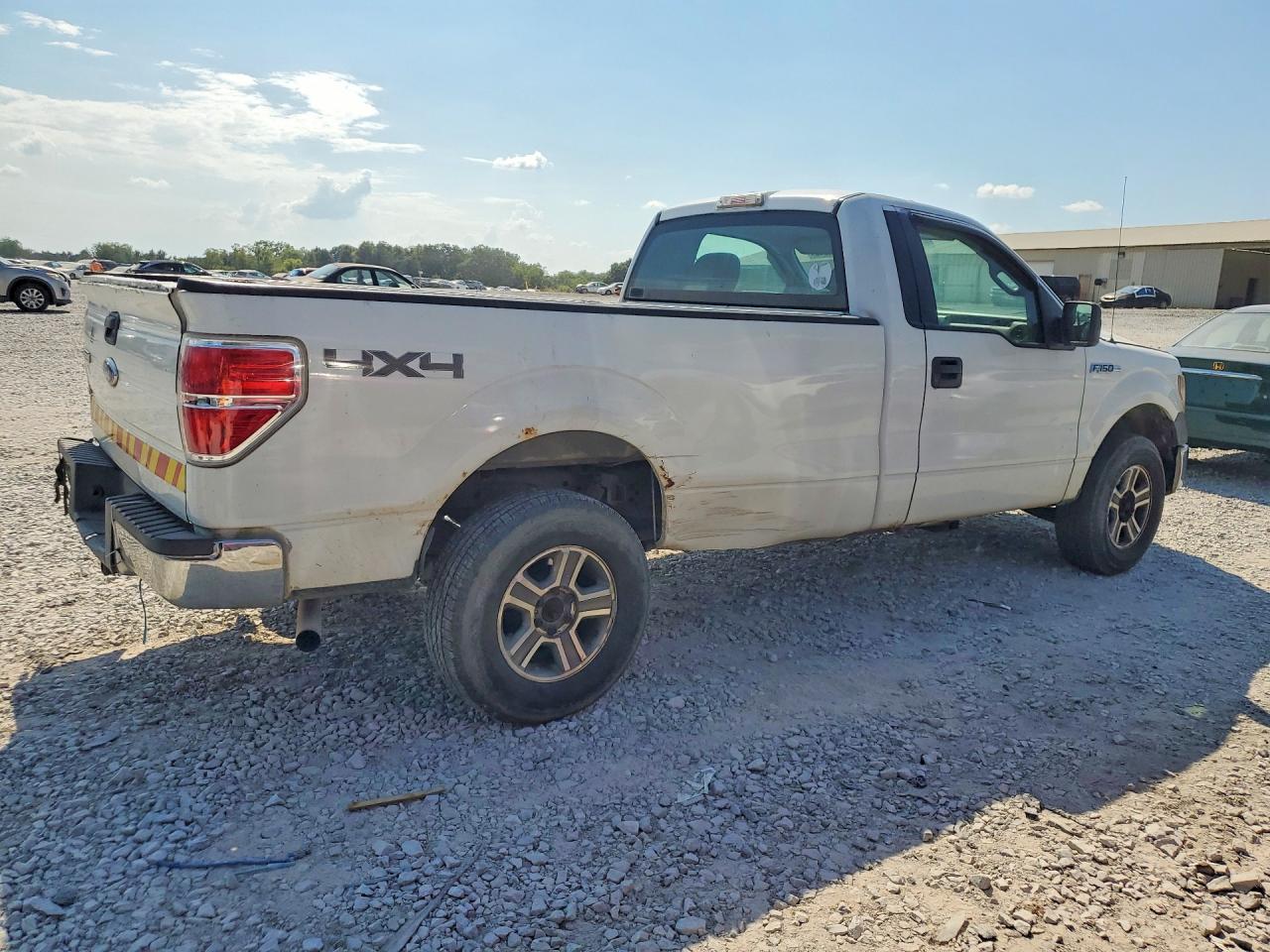 2009 Ford F150 White vin: 1FTRF14W99KC89049