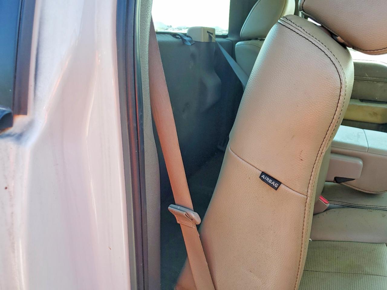 2009 Ford F150 White vin: 1FTRF14W99KC89049