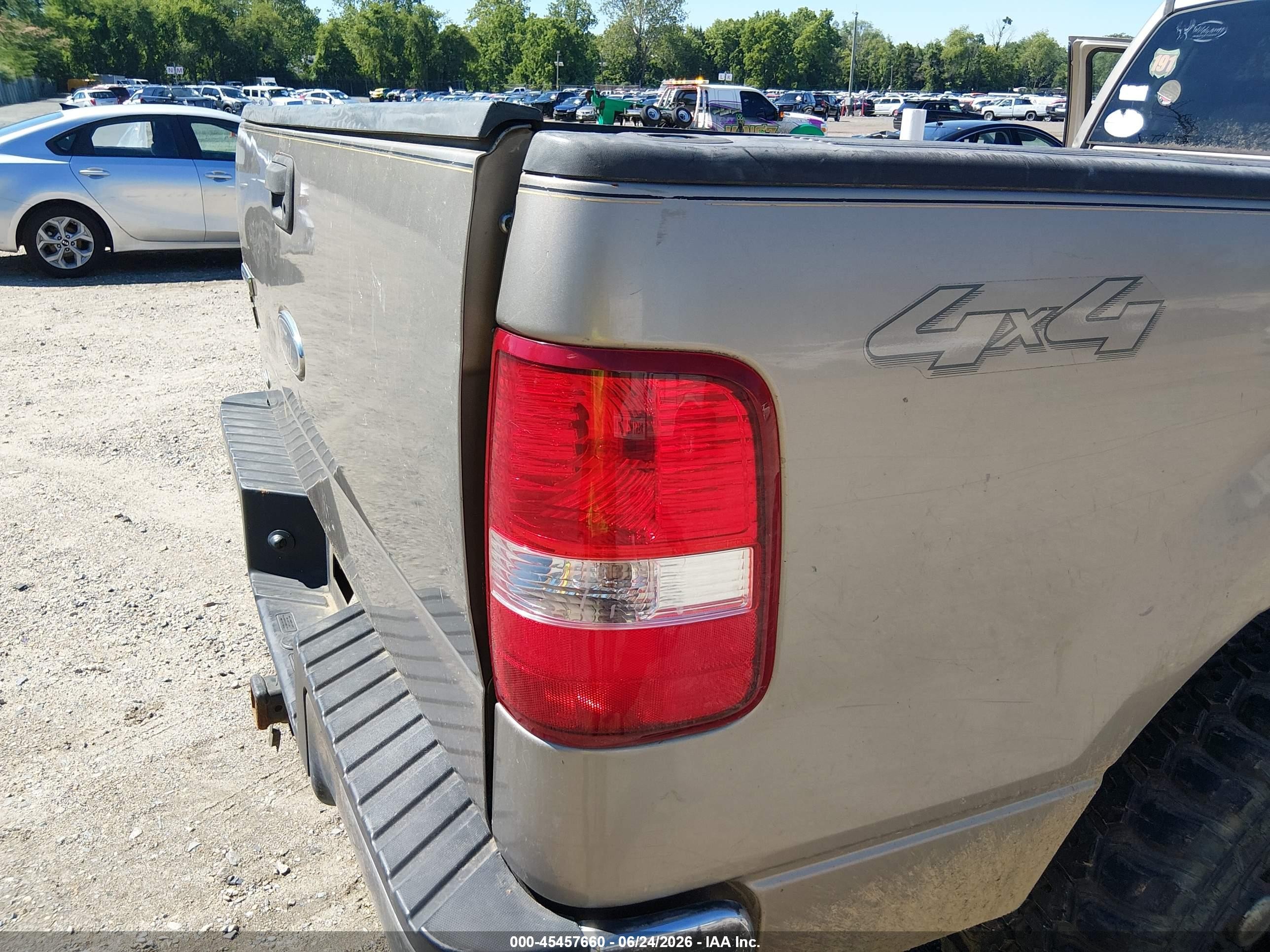 2005 Ford F-150 Stx/xl/xlt Tan vin: 1FTRF14WX5NC02767