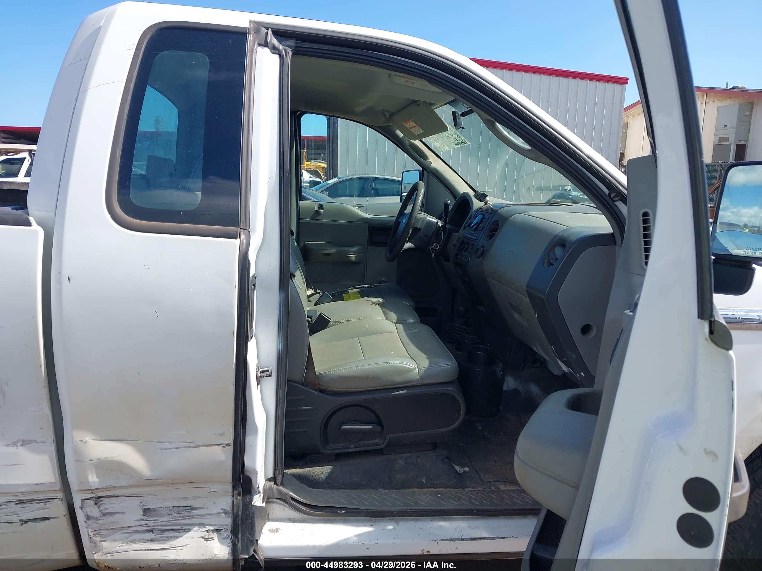 2006 Ford F-150 Stx/xl/xlt White vin: 1FTRF14WX6NB23777