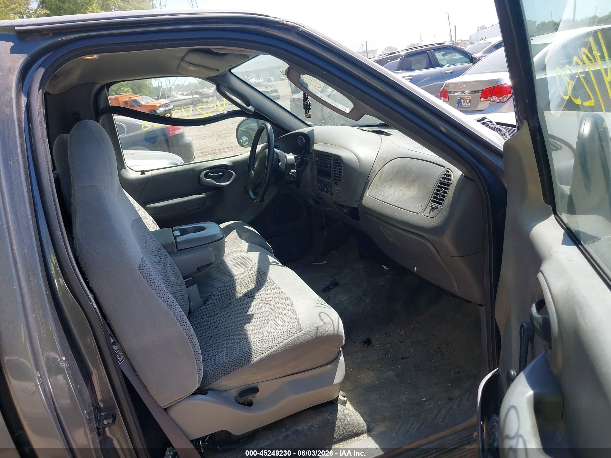 2003 Ford F-150 Xl/xlt Gray vin: 1FTRF17203NB43802