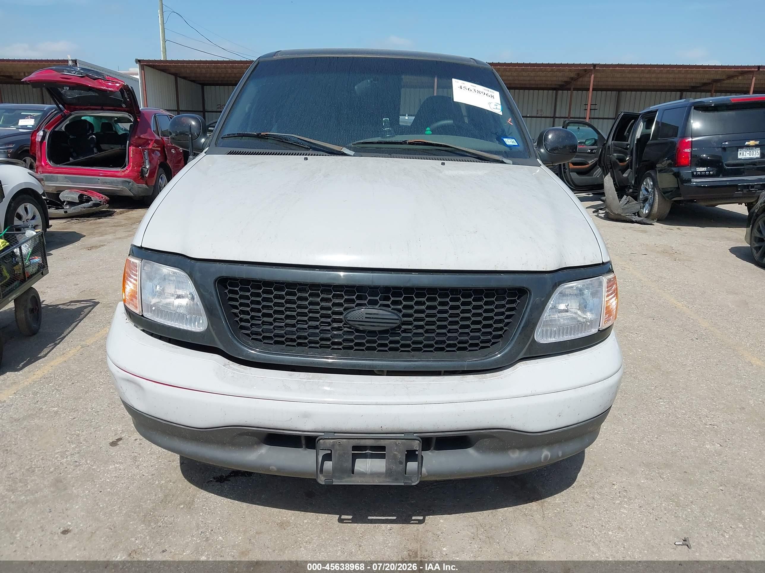 2002 Ford F-150 Xl/xlt White vin: 1FTRF17222KB09957