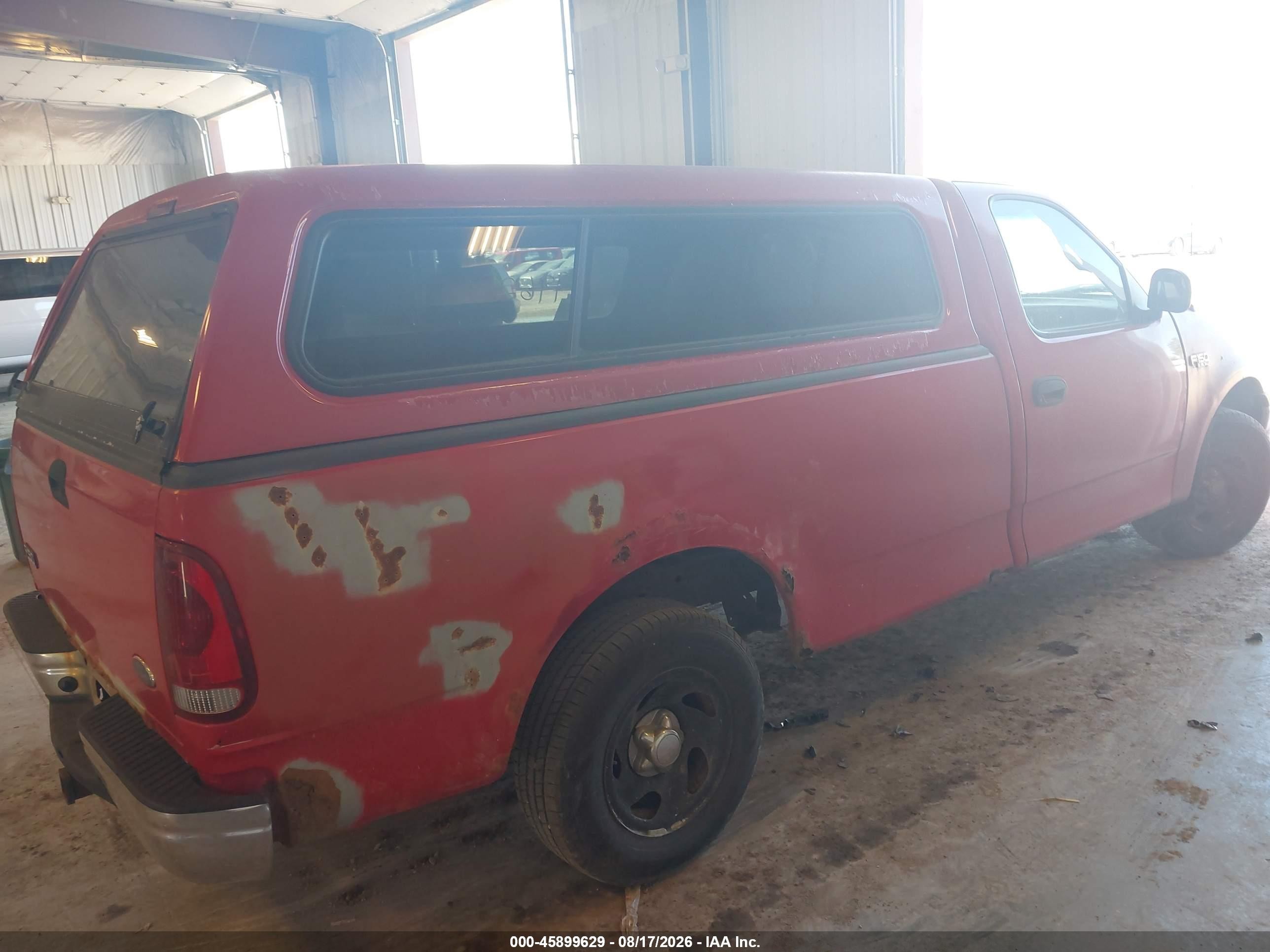 2002 Ford F-150 Xl/xlt Red vin: 1FTRF17232KA30572