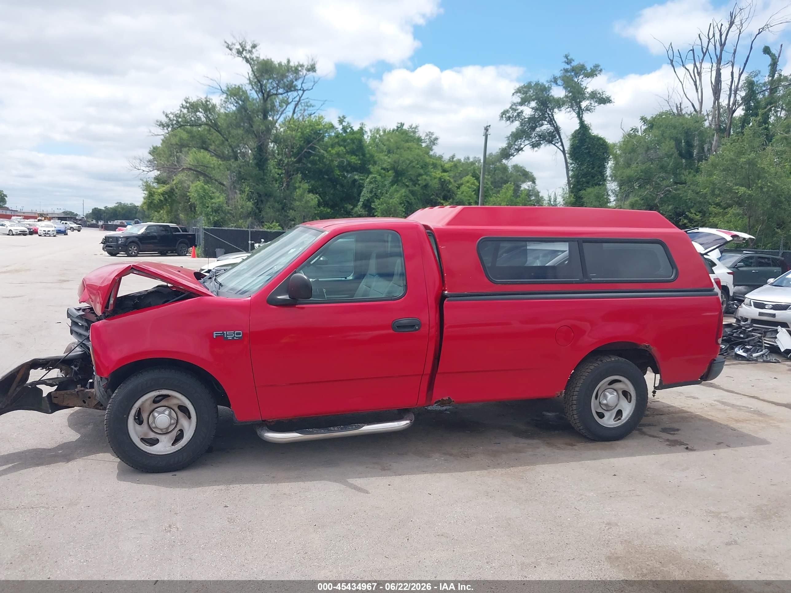 2003 Ford F-150 Xl/xlt Красный vin: 1FTRF17233NA84891