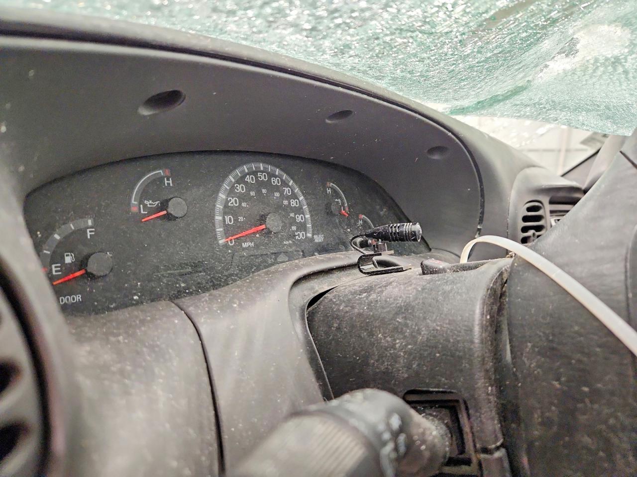 2003 Ford F150 Silver vin: 1FTRF17243NA19435