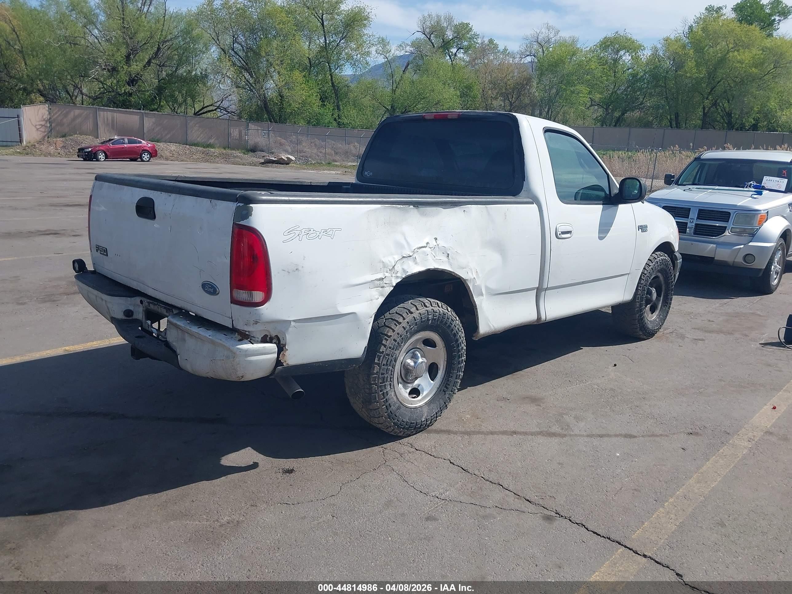2002 Ford F-150 Xl/xlt White vin: 1FTRF17252NA54046