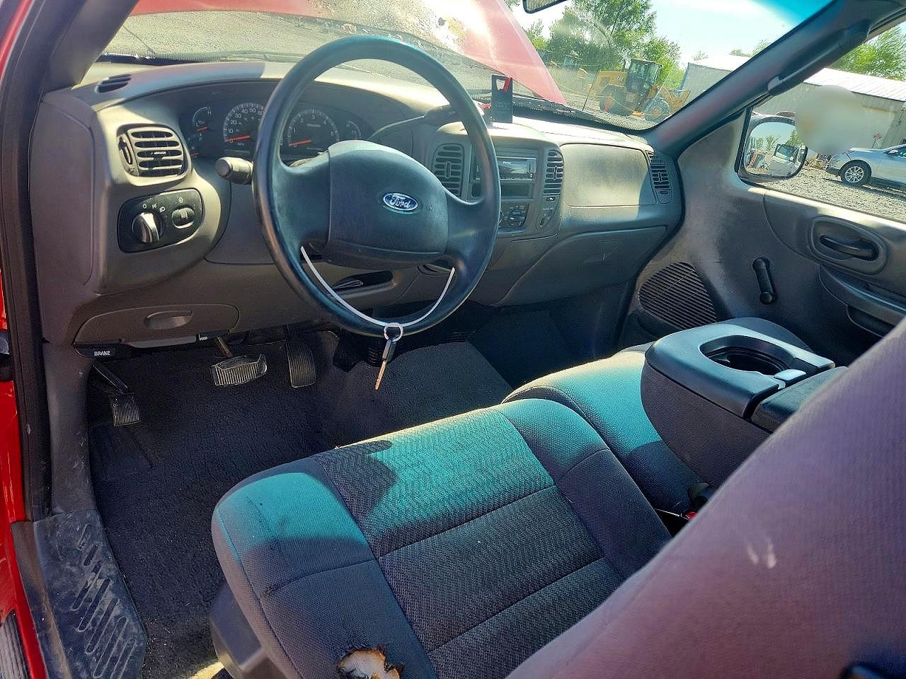 2003 Ford F150 Red vin: 1FTRF17253NB43312