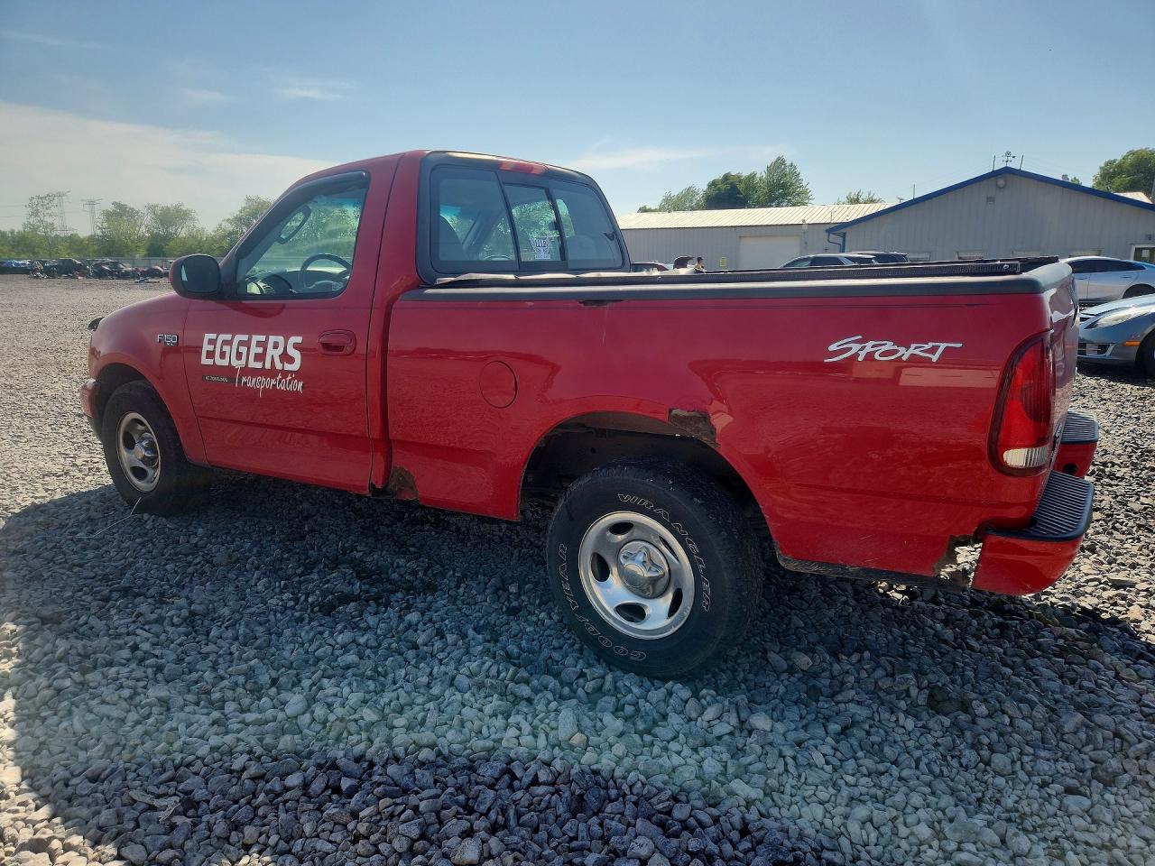 2003 Ford F150 Red vin: 1FTRF17253NB43312