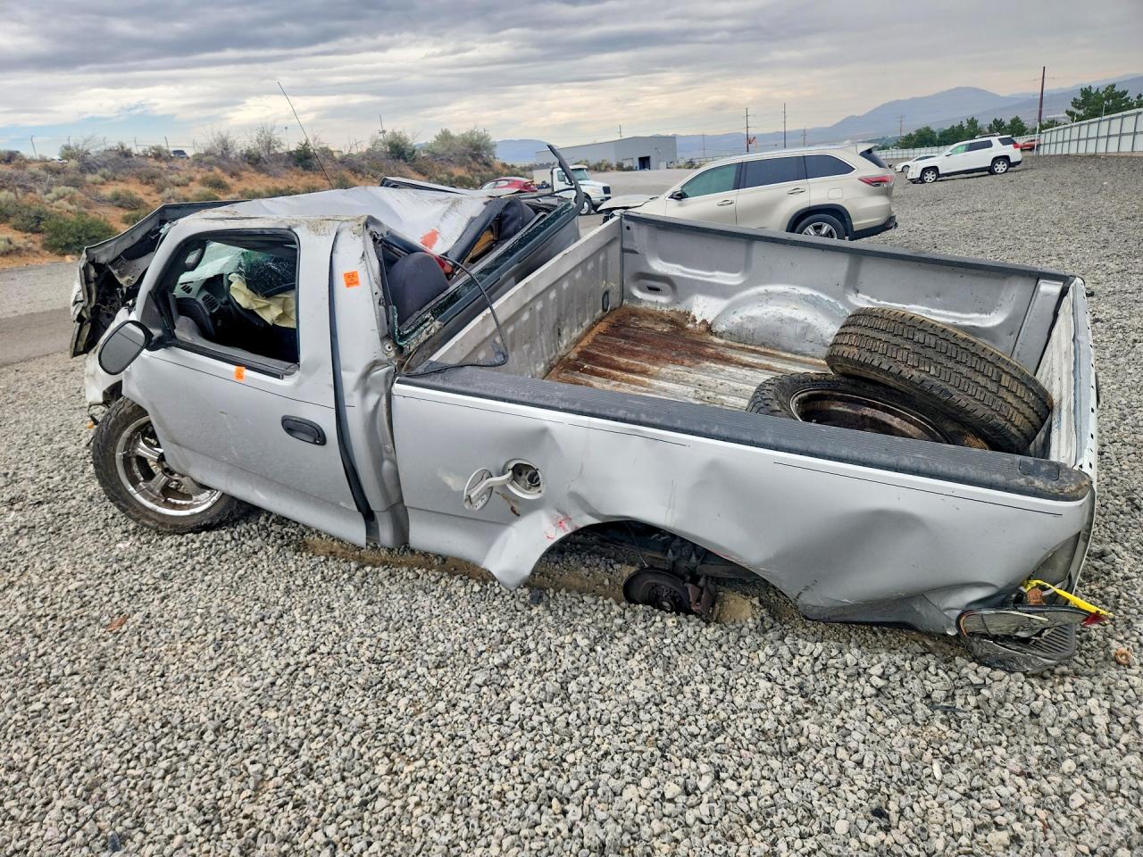 2003 Ford F150 Silver vin: 1FTRF17263NA20585