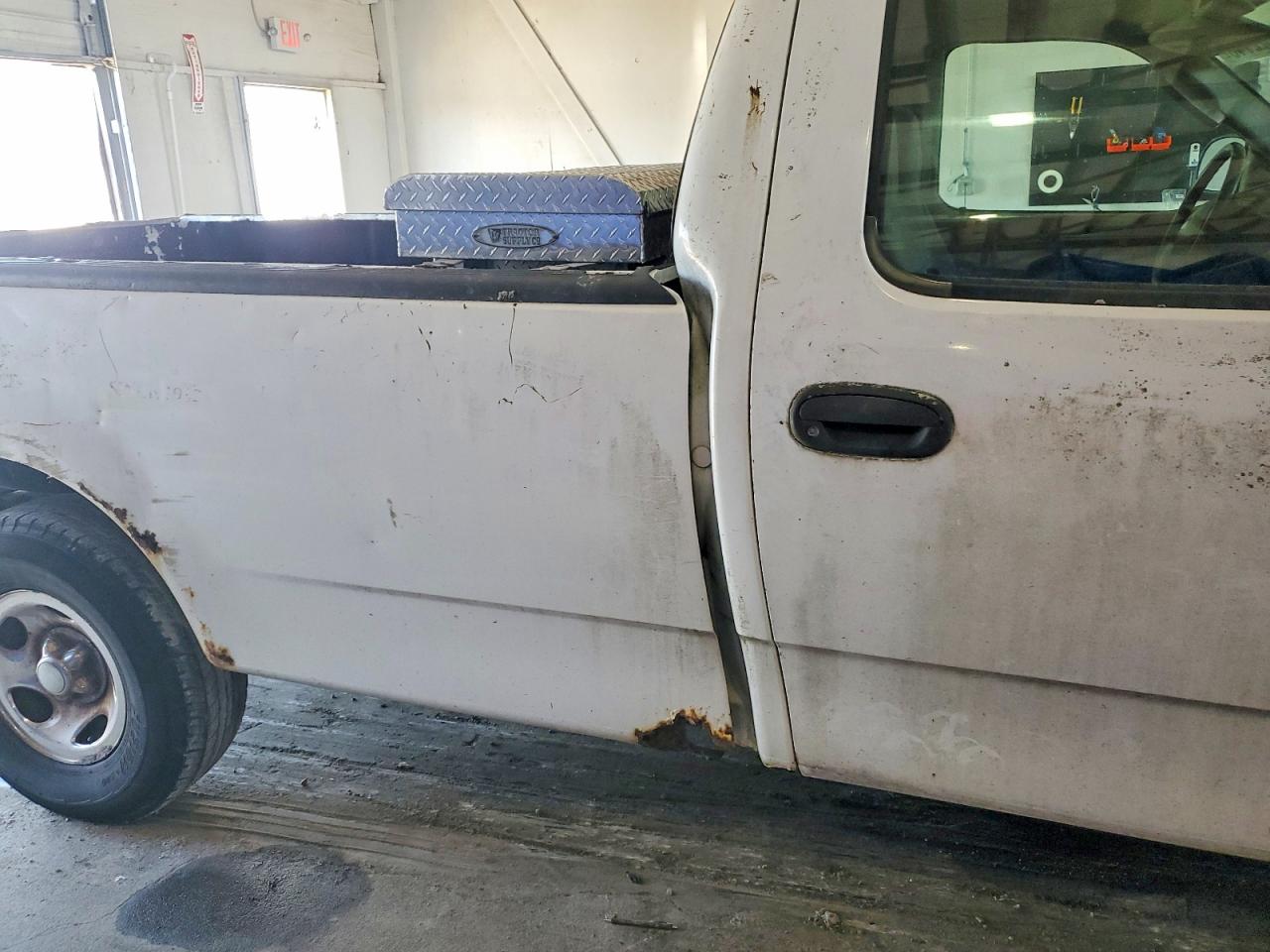 2003 Ford F150 White vin: 1FTRF17263NB22436