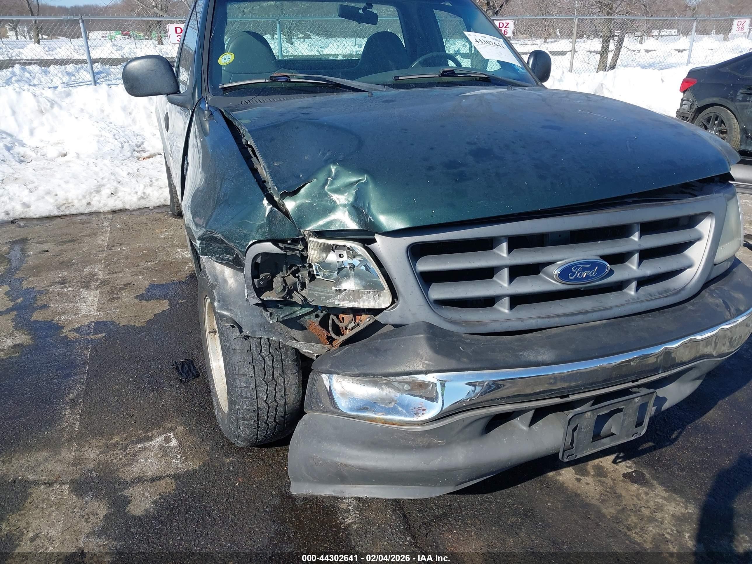 2002 Ford F-150 Xl/xlt Green vin: 1FTRF17272NB00086