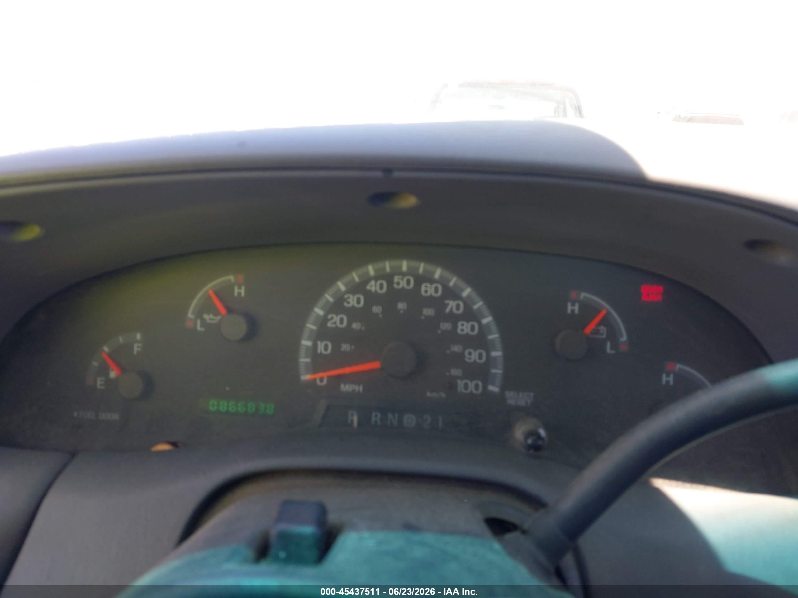 2002 Ford F-150 Xl/xlt White vin: 1FTRF17272NB06387